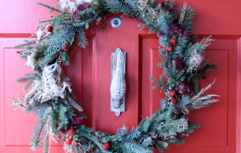 Holiday Wreath Workshop Dec. 17 in Anchorage, taught by Natasha Price of Paper Peony Alaska